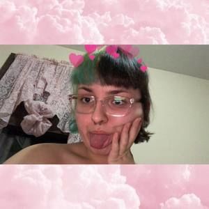 Meet your Posher, Eva